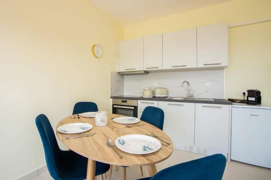 Eden Almond Tree - Luxurious Apartment With Sea View Rhodes City Kültér fotó